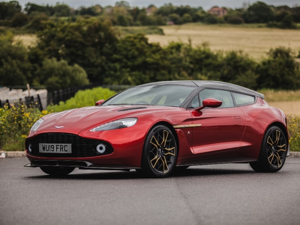 Aston Martin Vanquish Zagato Shooting Brake