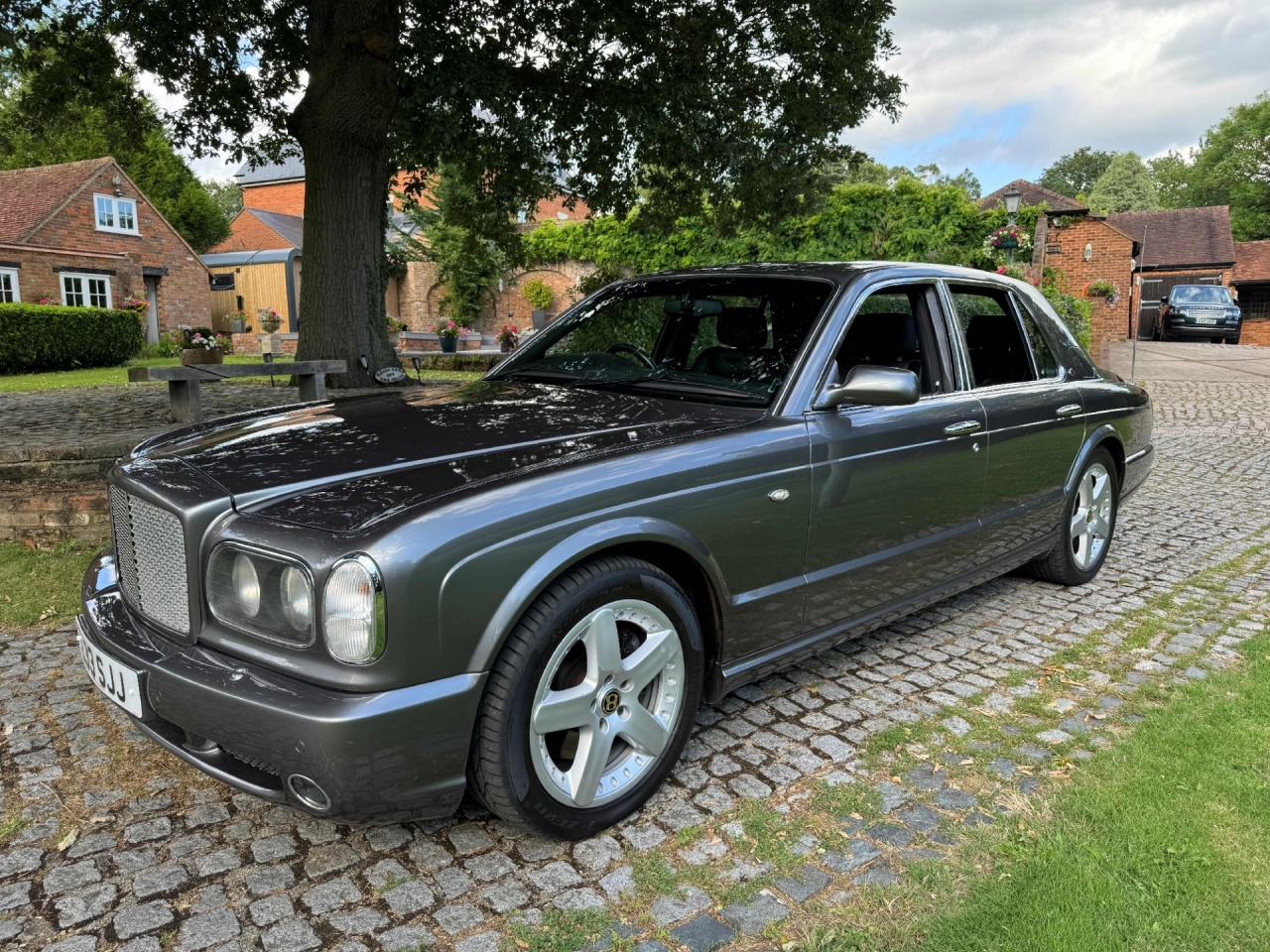 Bentley Arnage “T” by Mulliner