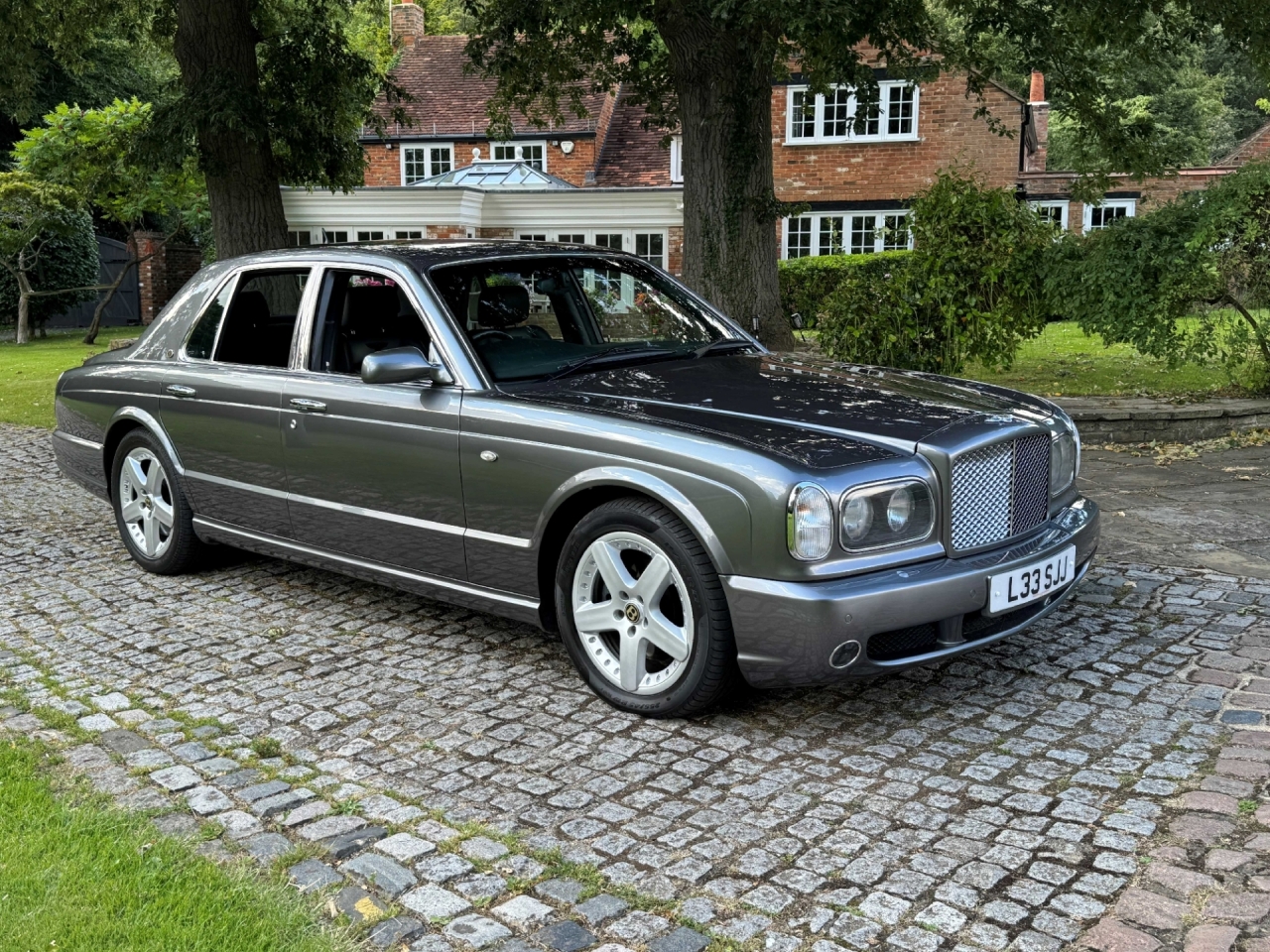 Bentley Arnage “T” by Mulliner