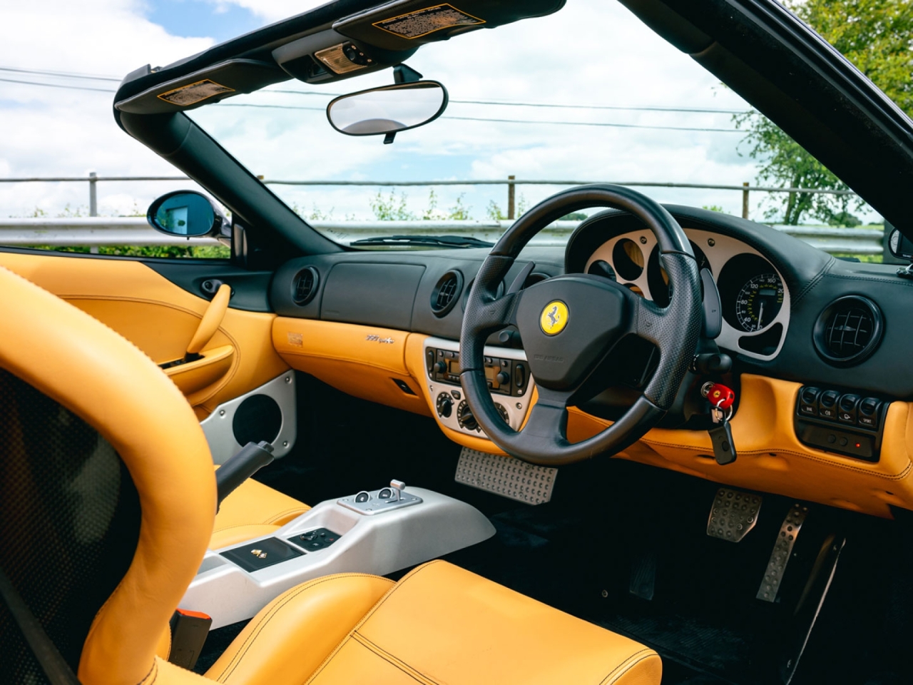 2001 Ferrari 360 Spider - Ex David Beckham