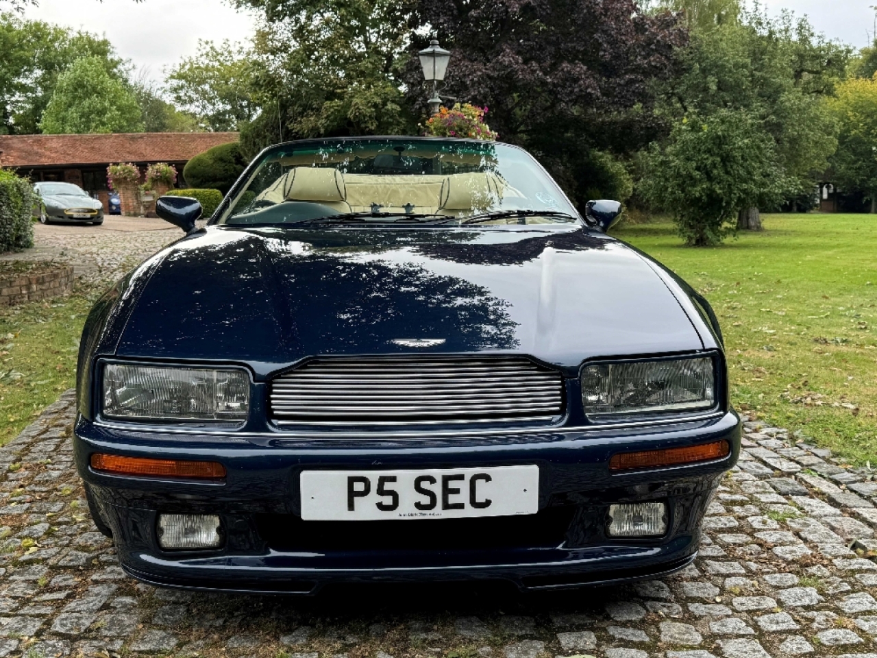 Aston Martin Virage (Wide Bodied) Volante