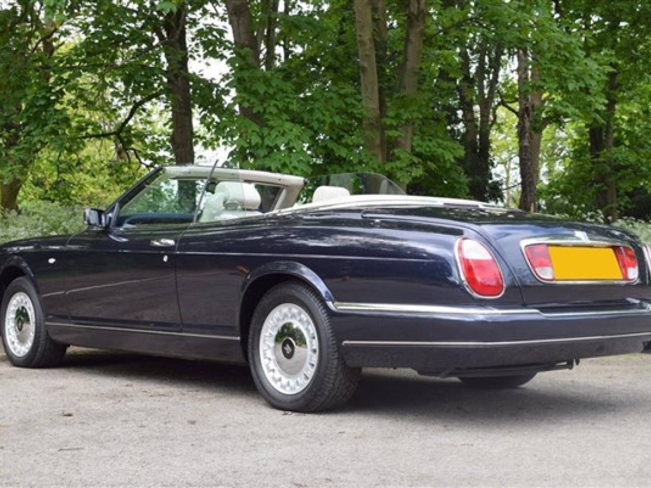 2000 Rolls - Royce Corniche