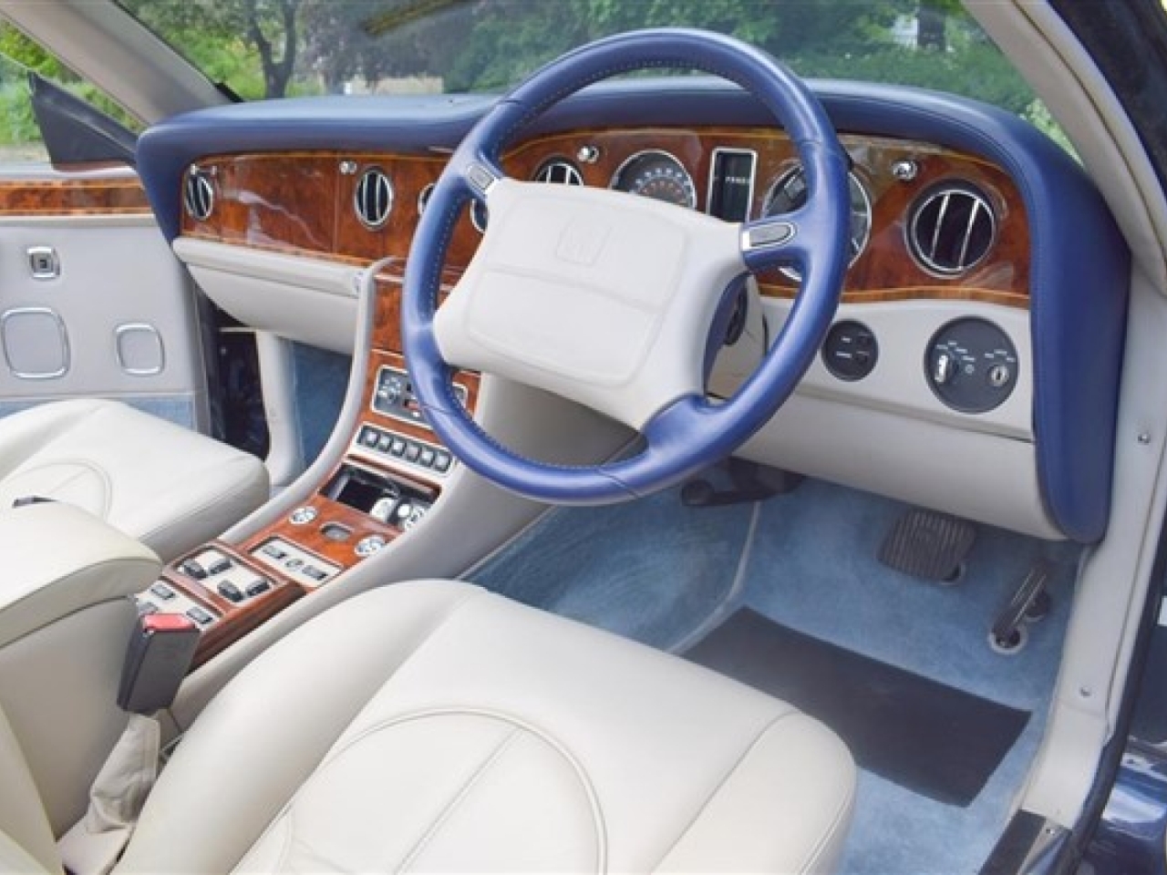 2000 Rolls - Royce Corniche