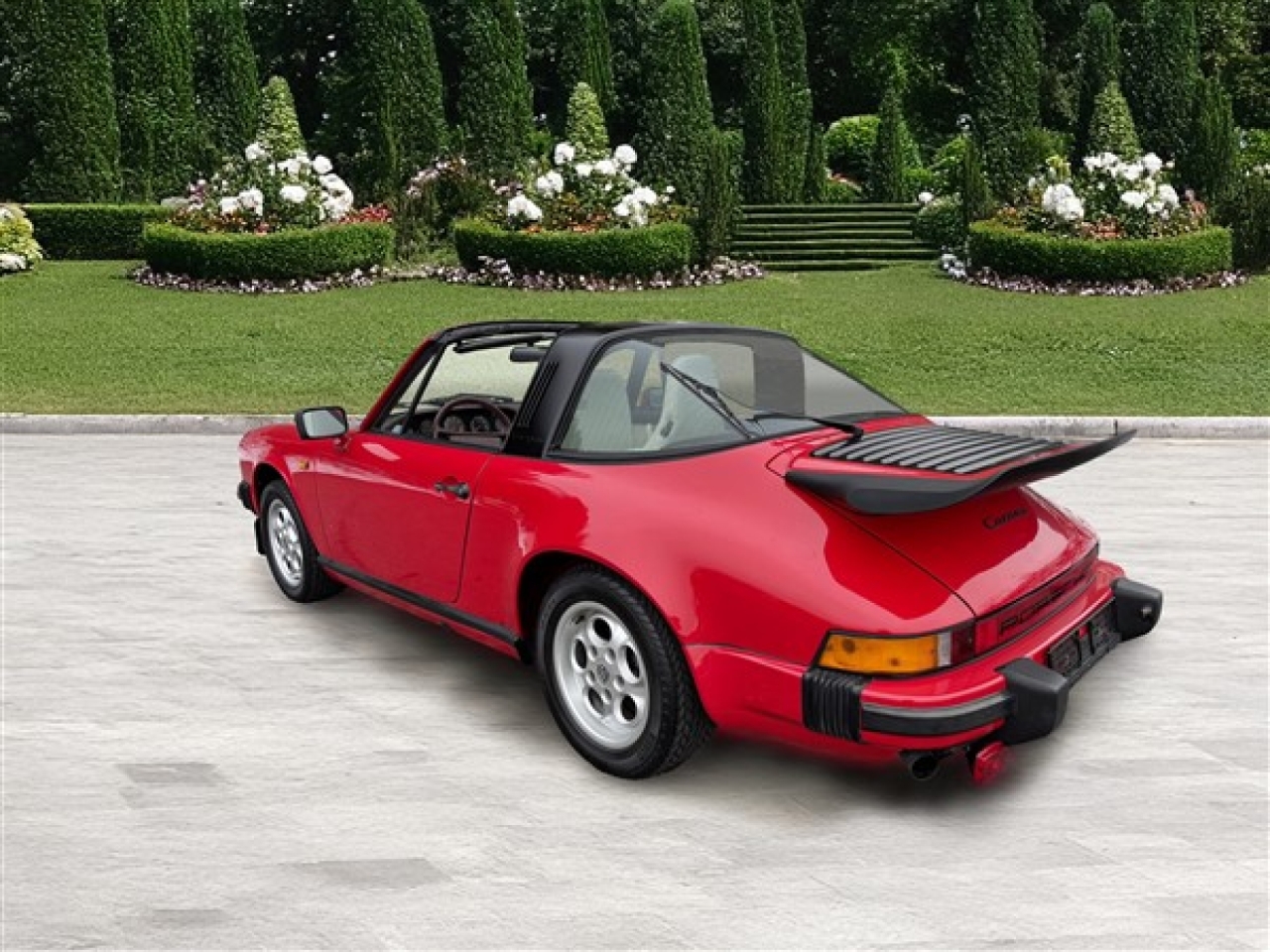 1985 Porsche 911 Carrera Targa