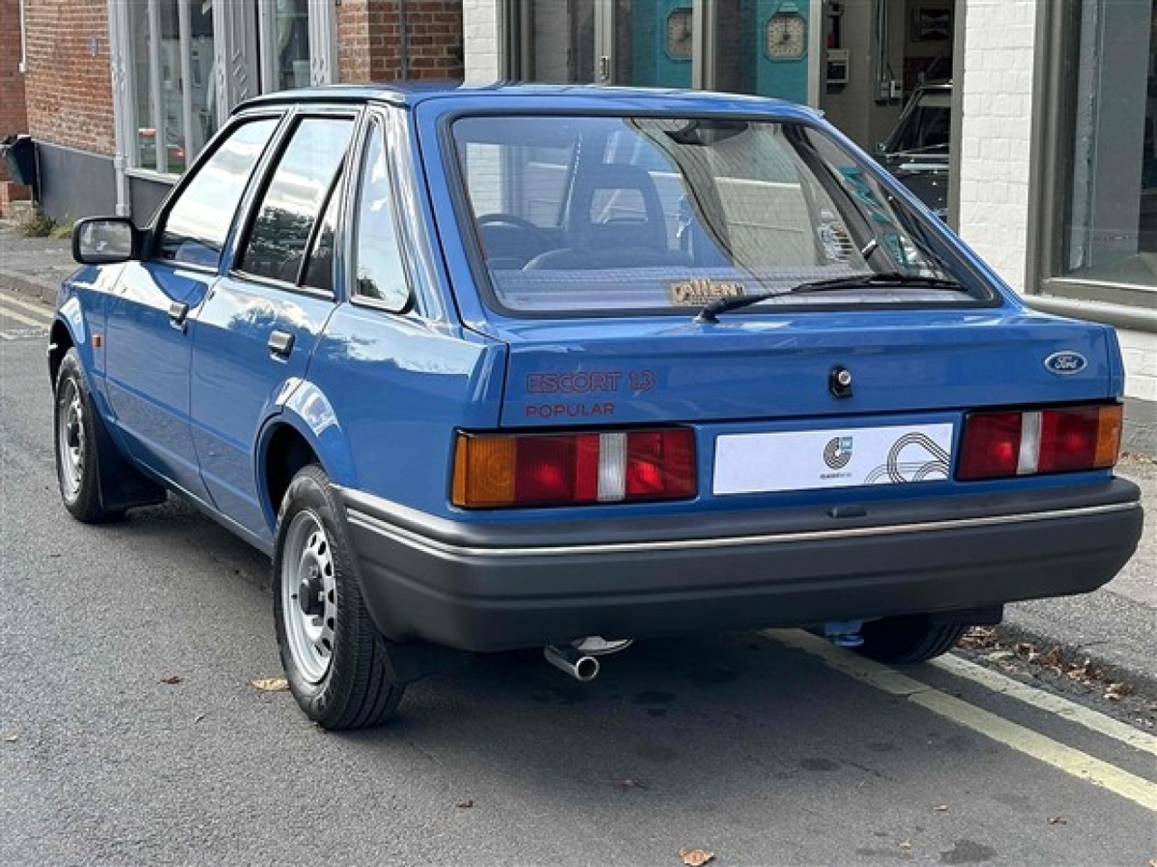 1989 Ford Escort Popular