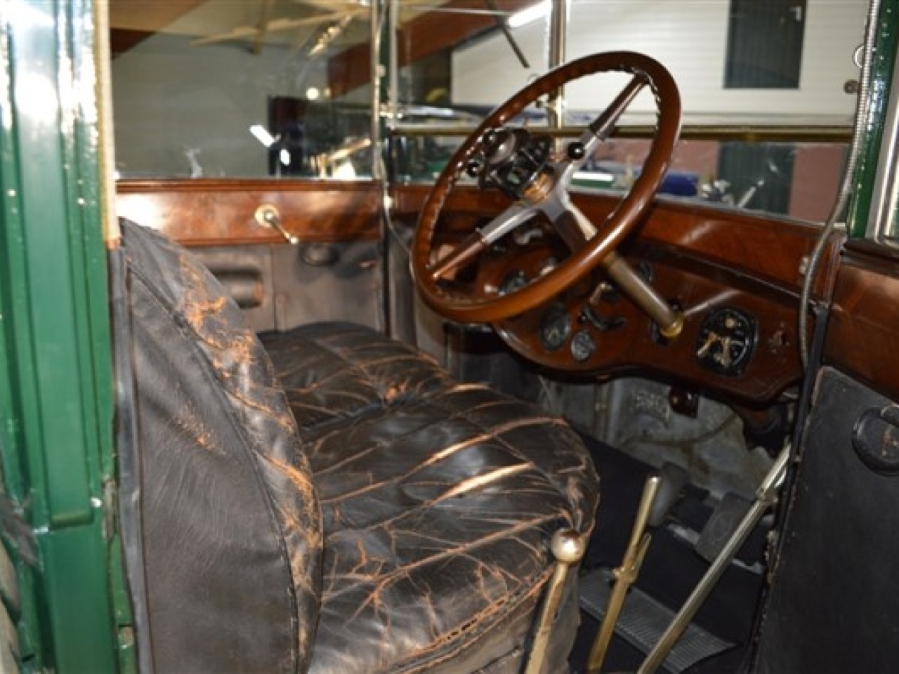 1928 Rolls-Royce Phantom I / Barker / Enclosed Limousine