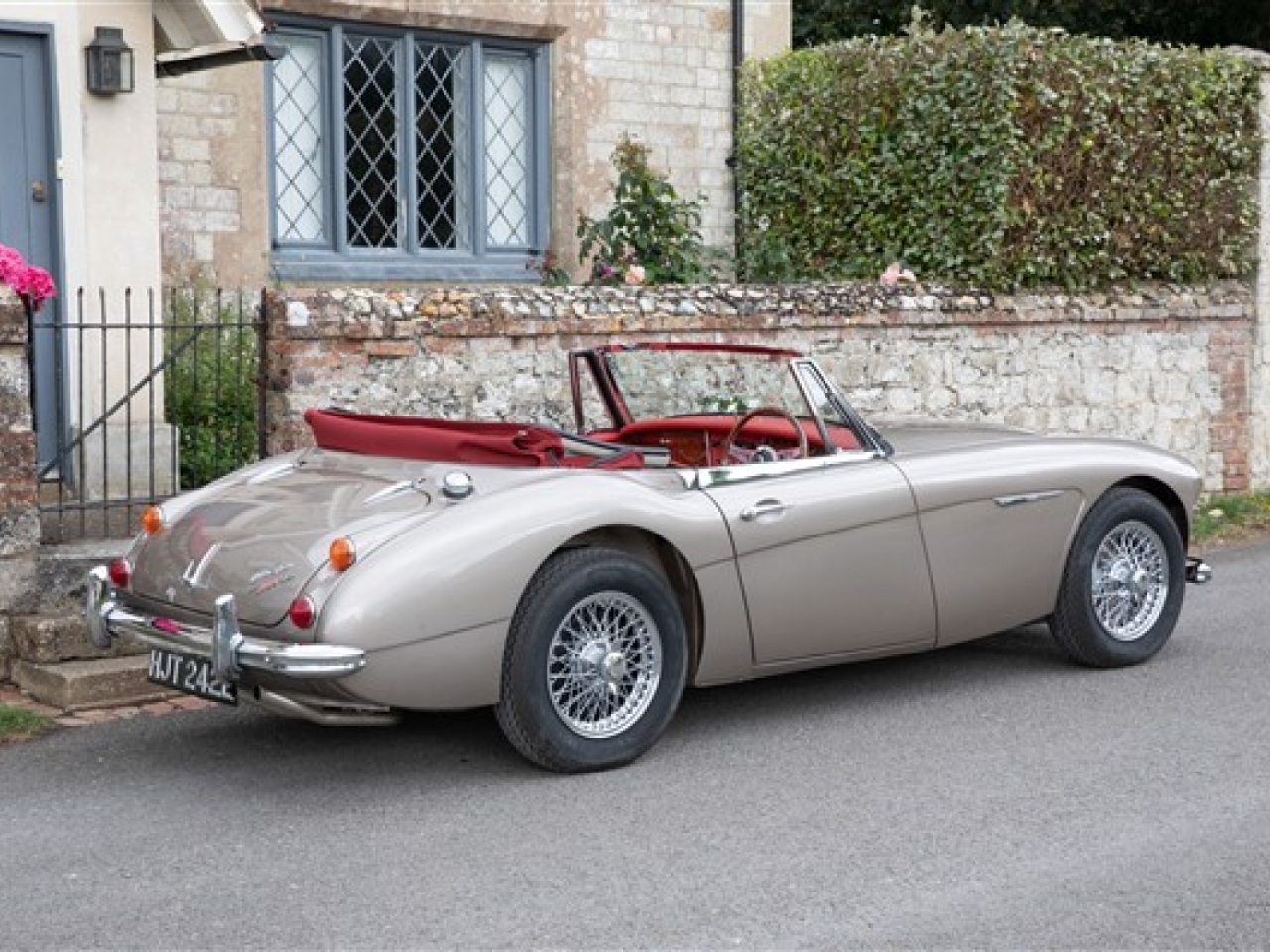 1967 Austin Healey 3000 MKIII  (New Restoration)