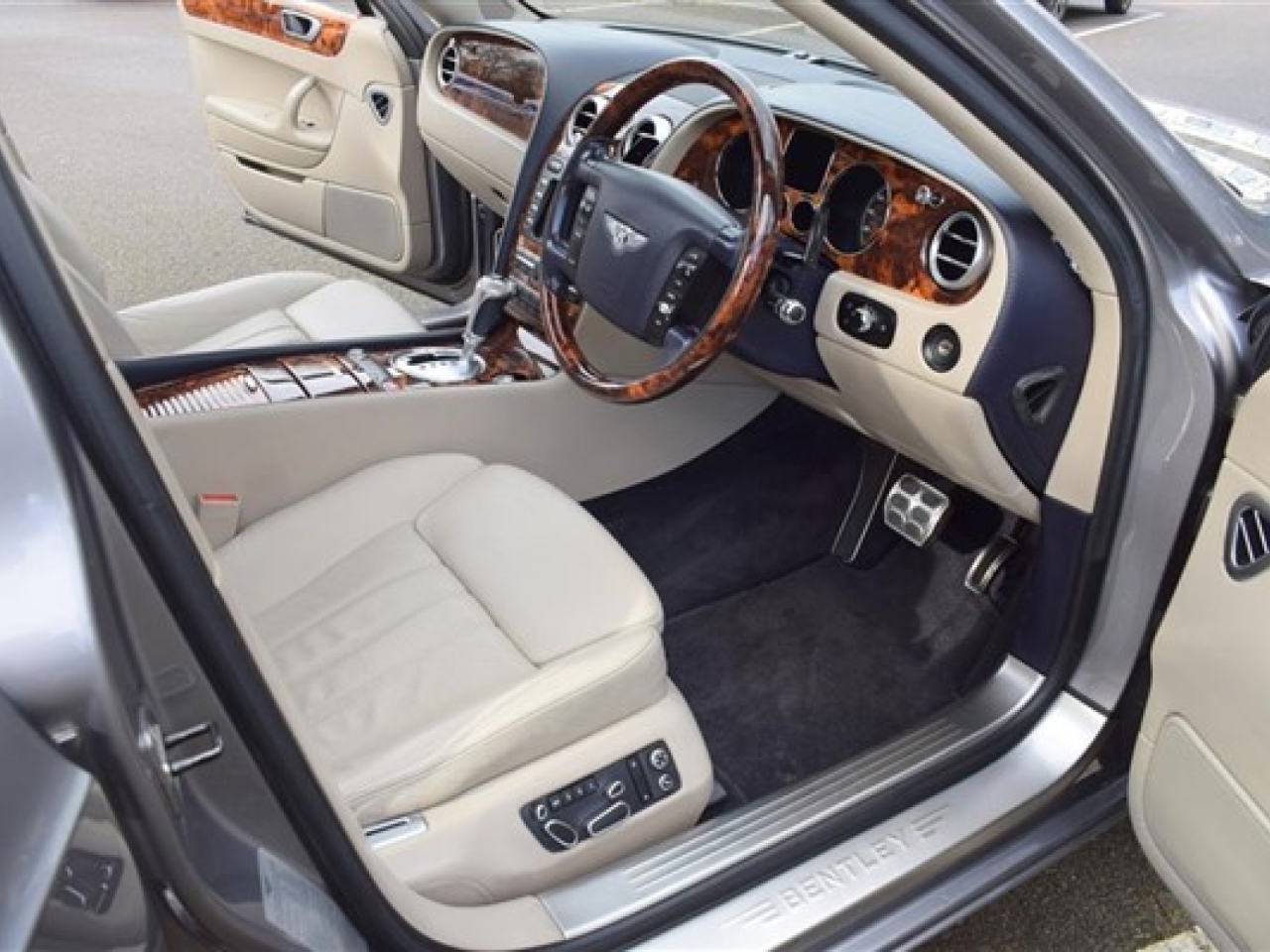 2006 Bentley Flying Spur