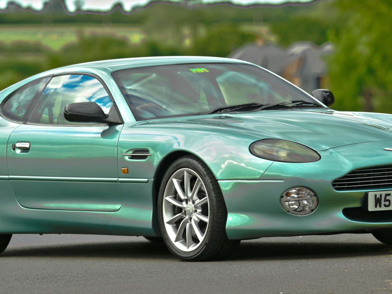 Aston Martin DB7 Vantage Coupe