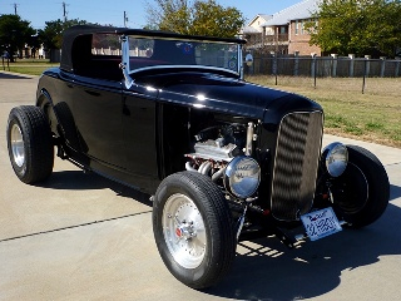 1932 Ford Hi-Boy Roadster