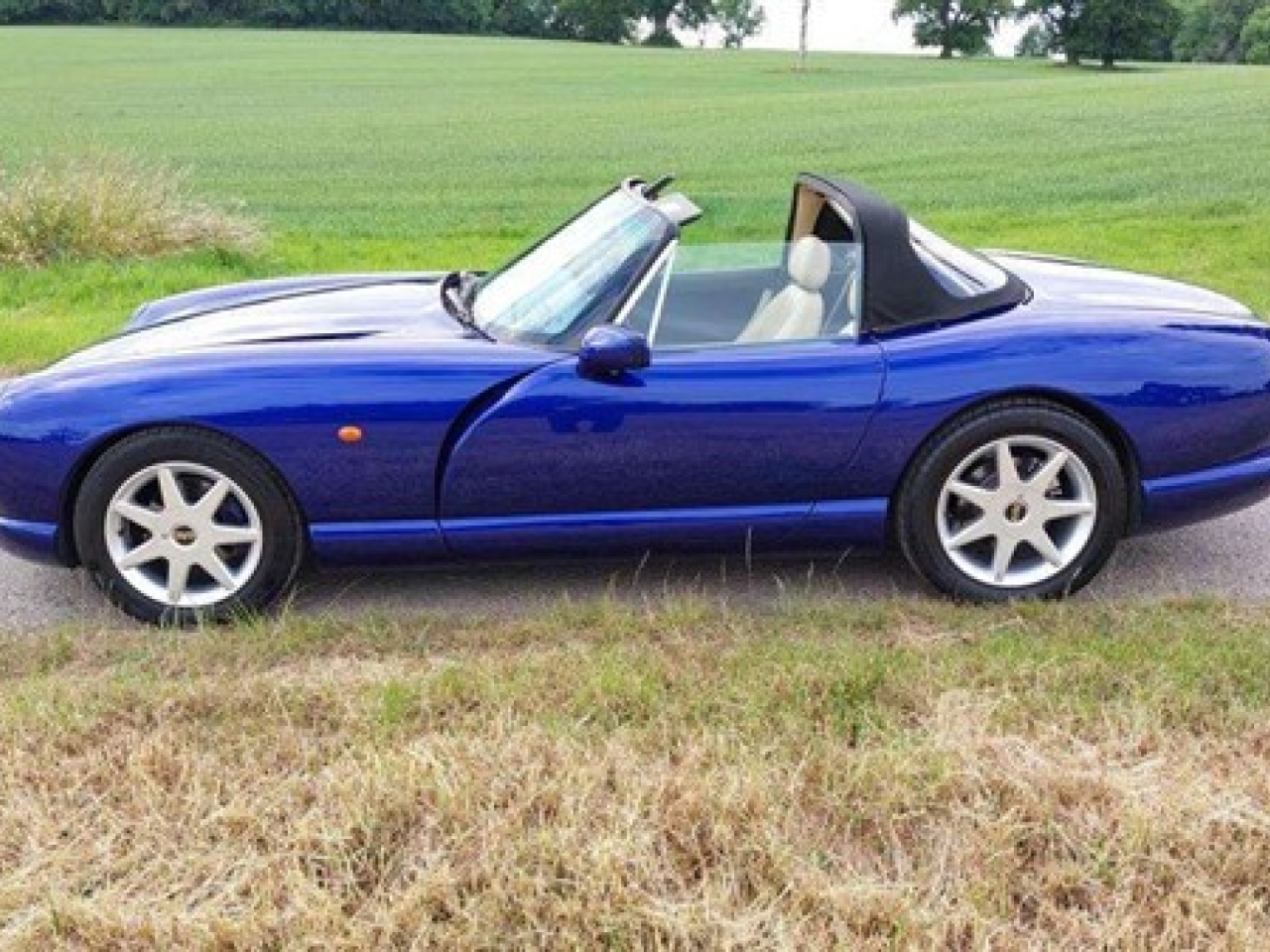 1998 TVR Chimaera 500 (Imperial Blue)