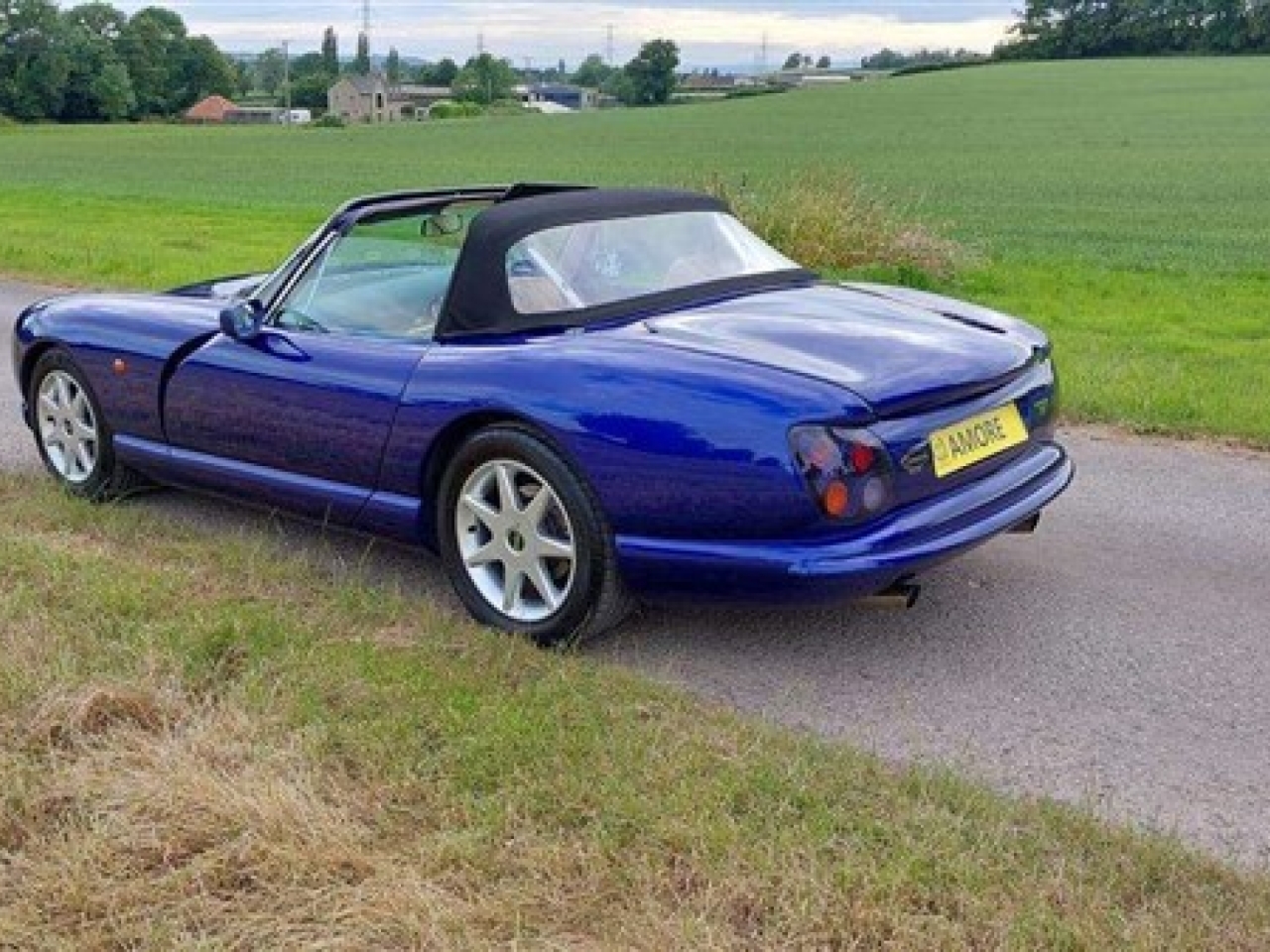 1998 TVR Chimaera 500 (Imperial Blue)