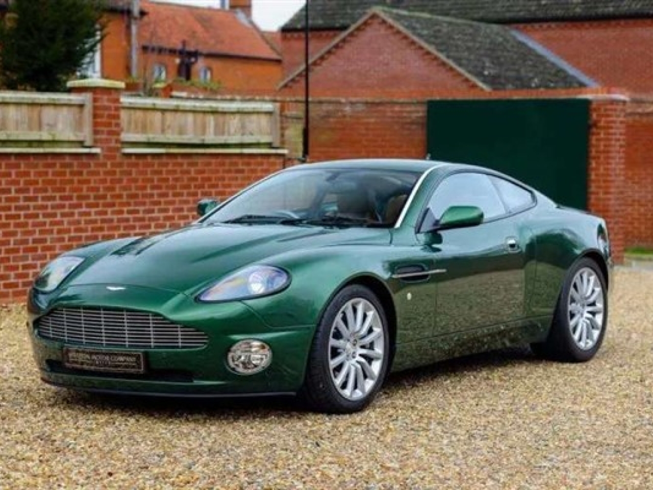 2001 Aston Martin Vanquish V12 (2+2 seating)