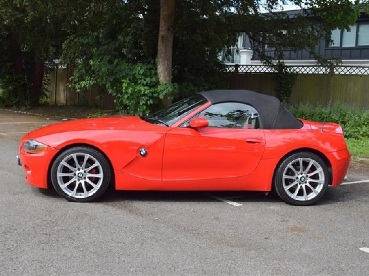 2004 BMW Z4 SE Roadster