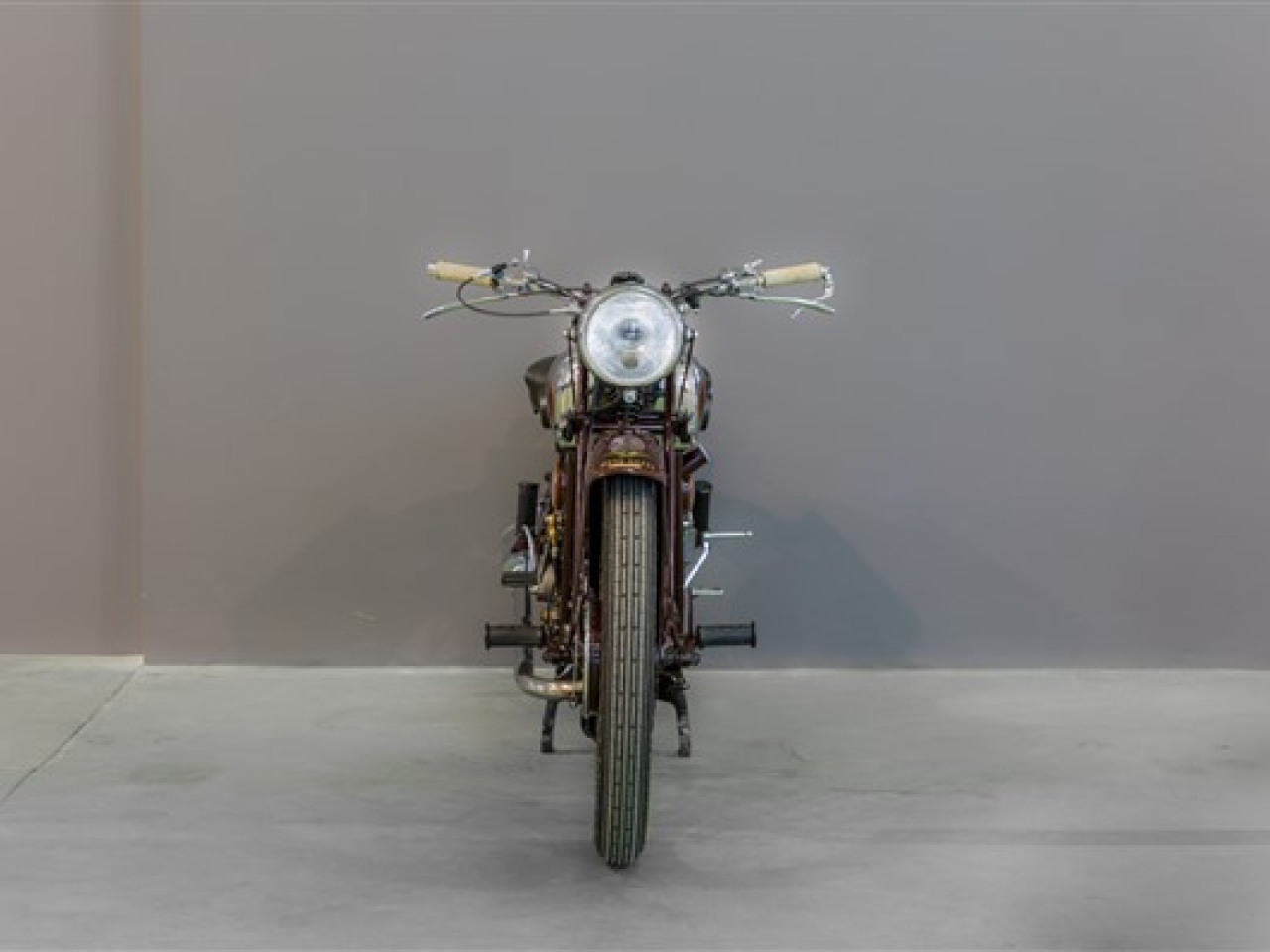 1935 Moto Guzzi 250 PE (Lot 108)