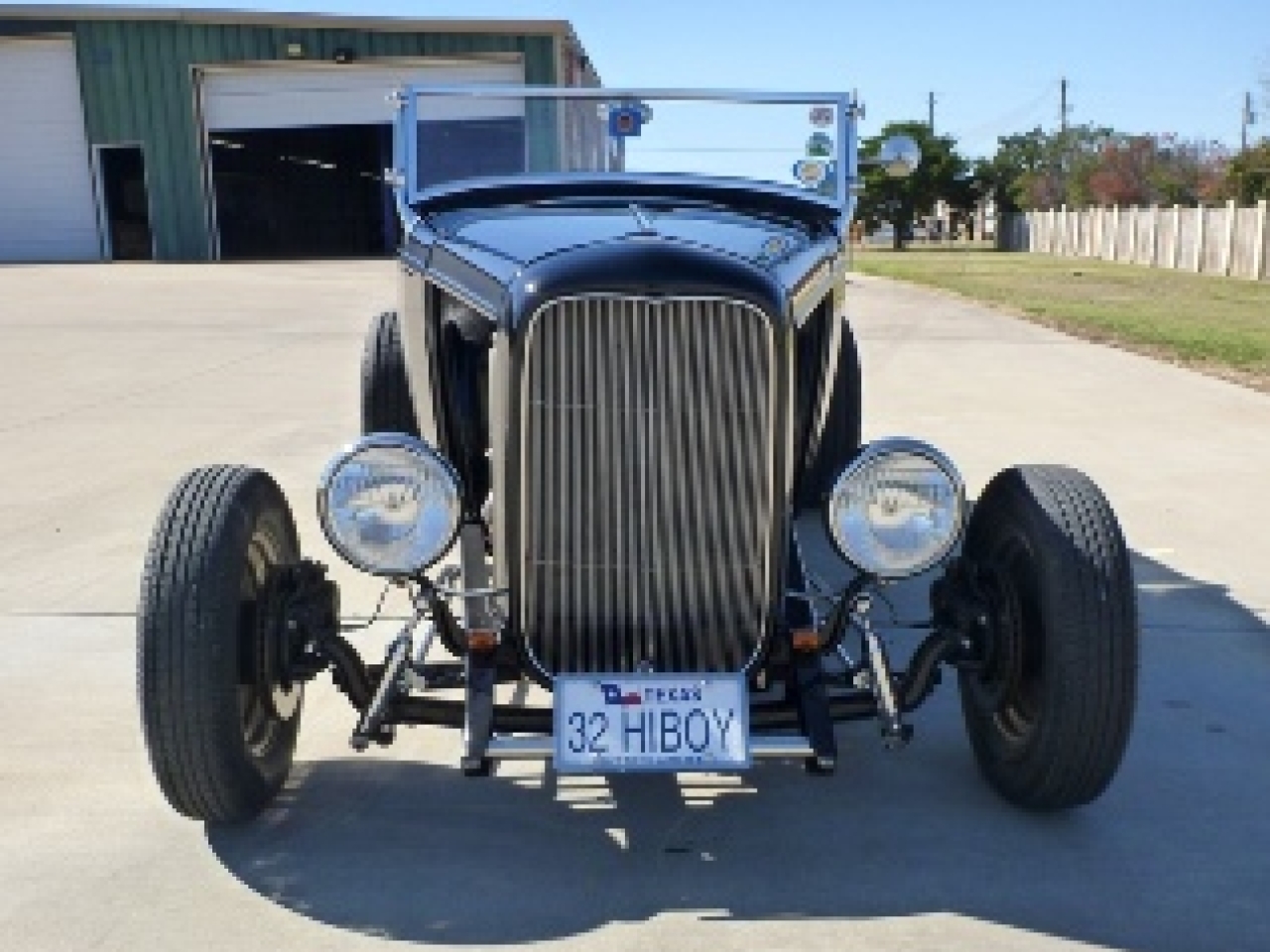 1932 Ford Hi-Boy Roadster