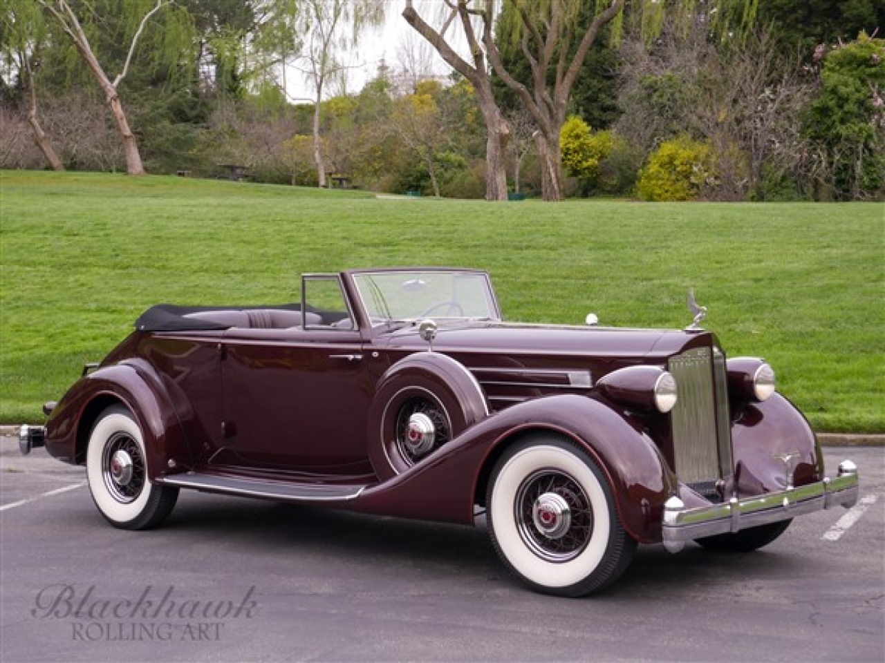 1935 Packard Twelve Victoria