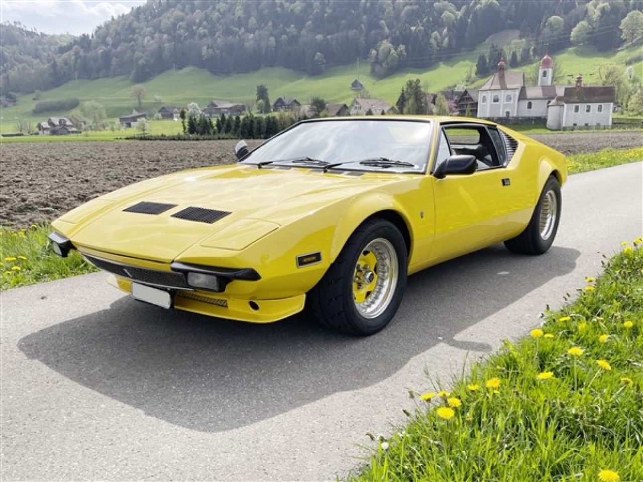 1976 De Tomaso Pantera GTS