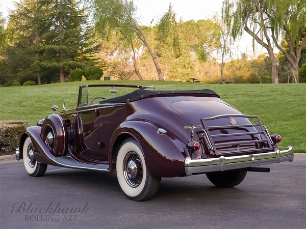 1935 Packard Twelve Victoria