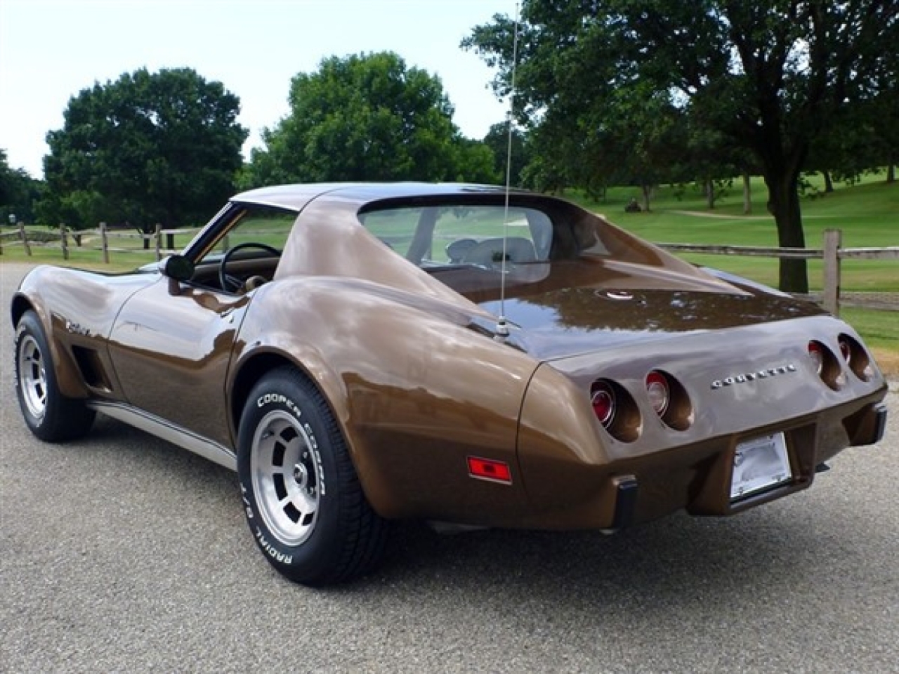 1975 Chevrolet Corvette