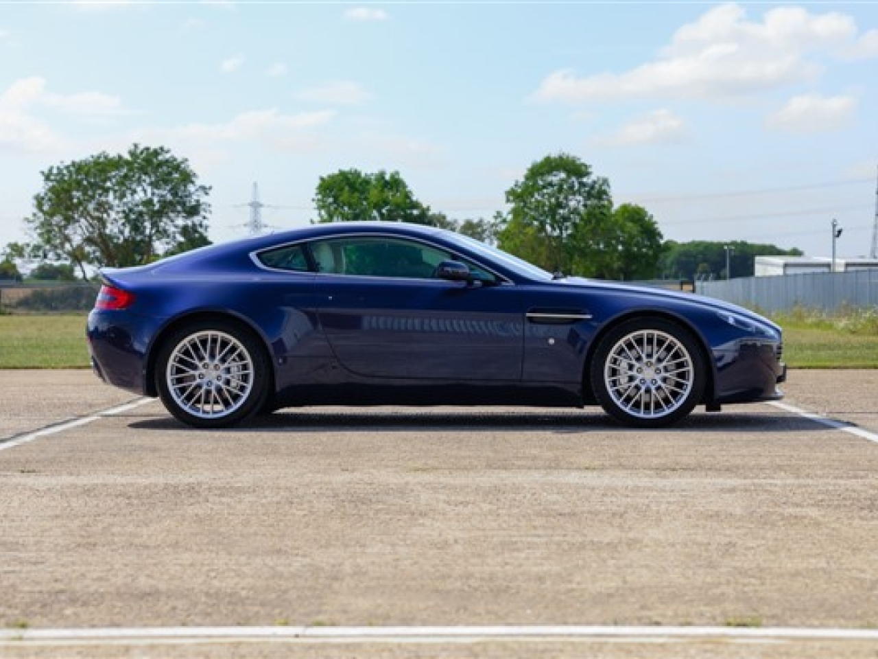 2009 Aston Martin V8 Vantage