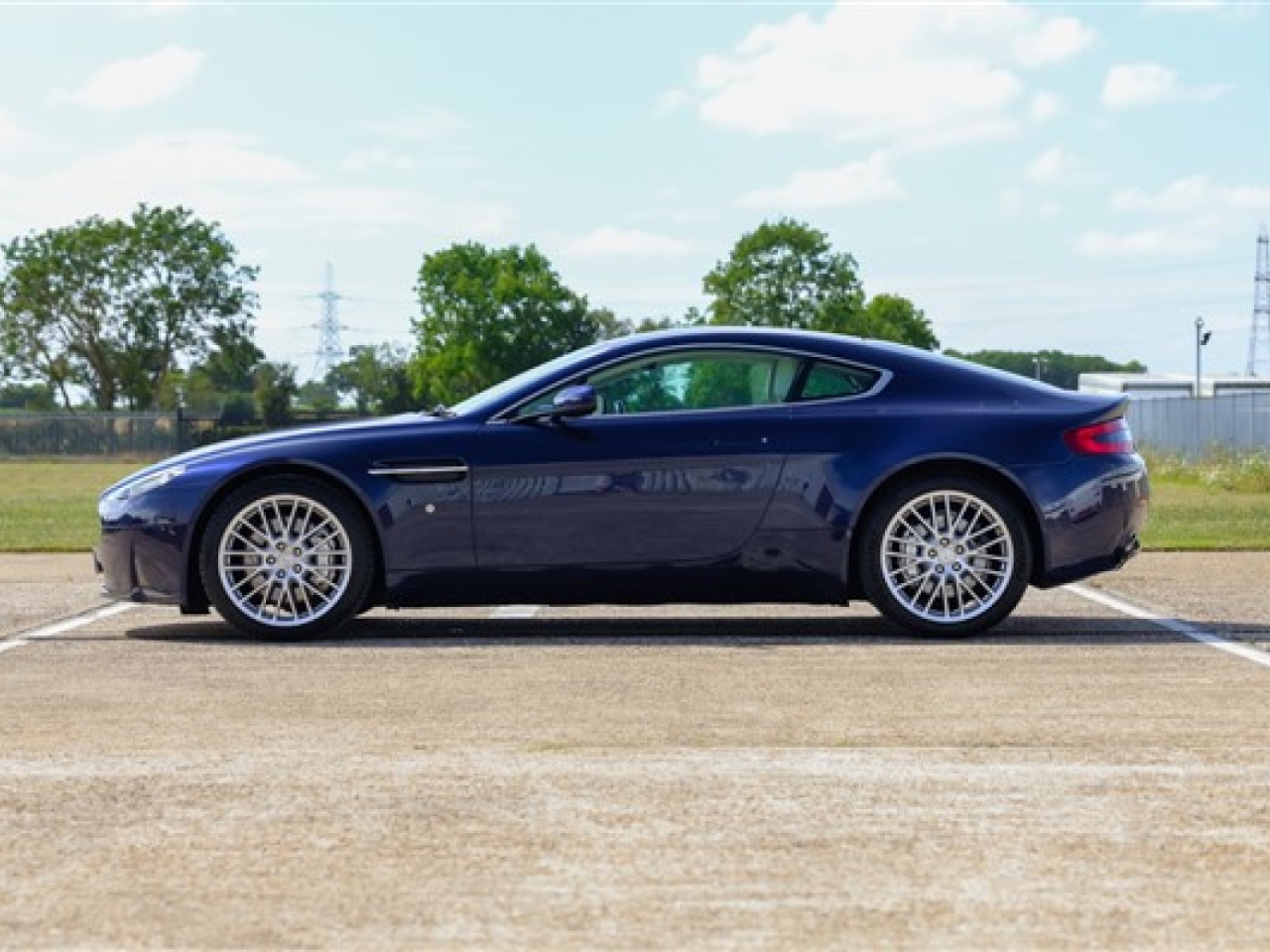 2009 Aston Martin V8 Vantage