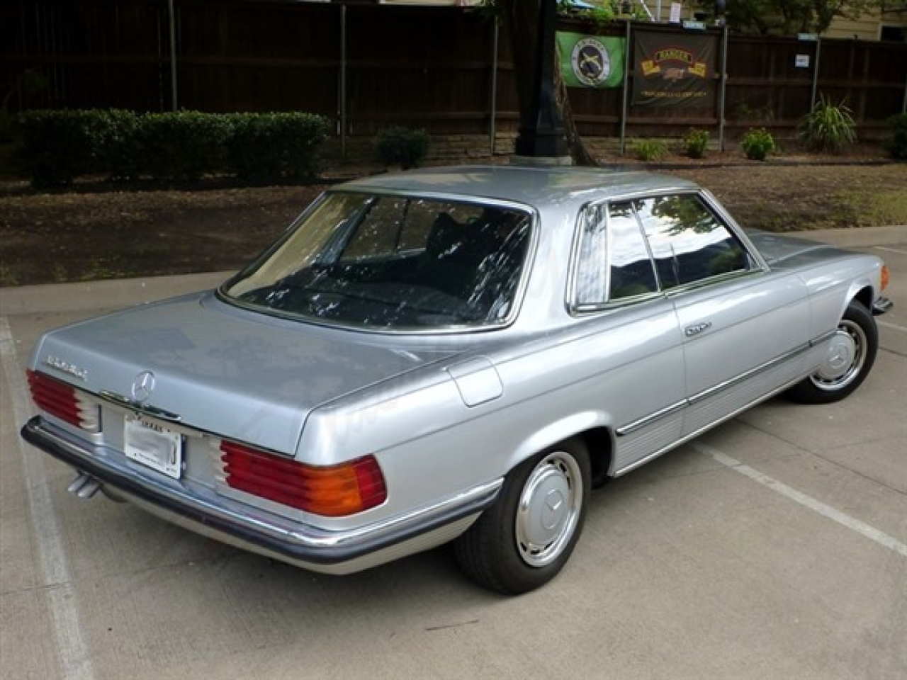 1974 Mercedes - Benz 450 SLC