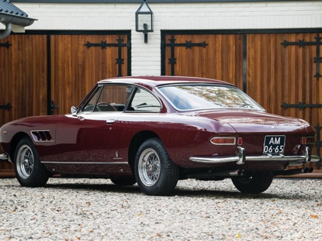 1966 Ferrari 330GT 2+2