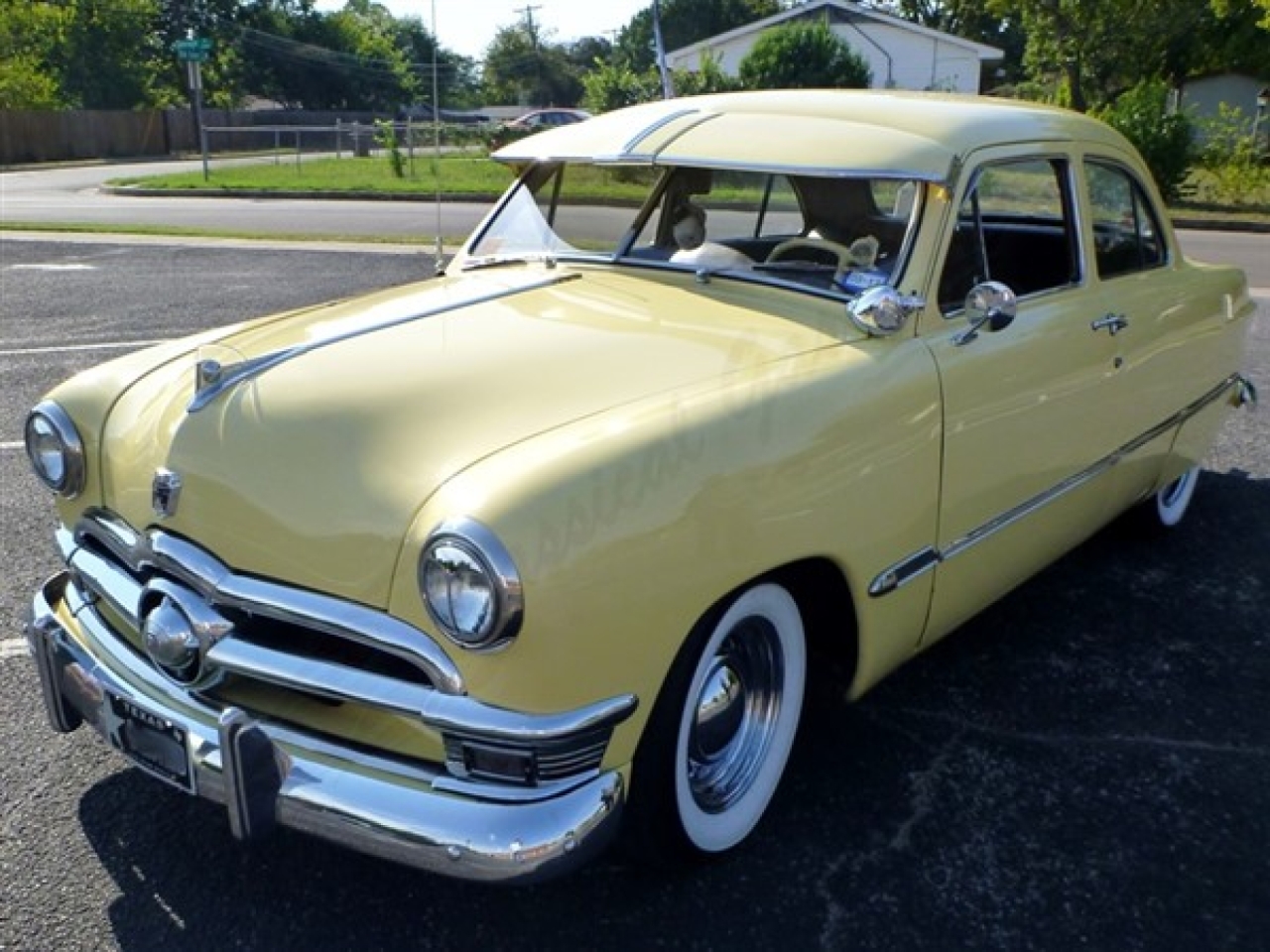 1950 Ford Custom Deluxe