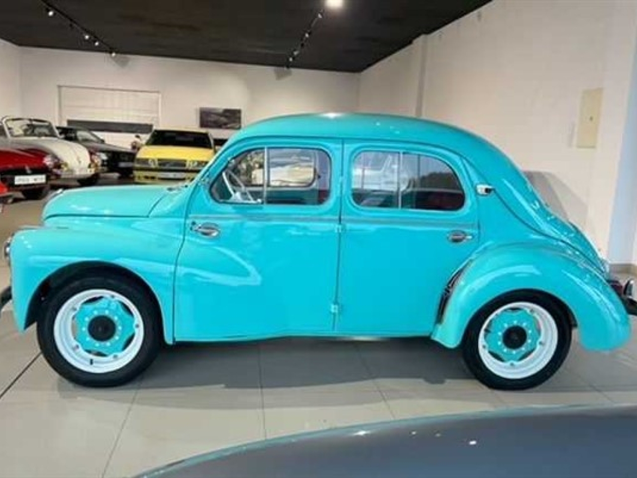 1957 Renault 4 CV