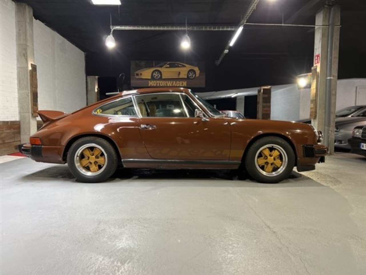 Porsche 911 2.7 Carrera