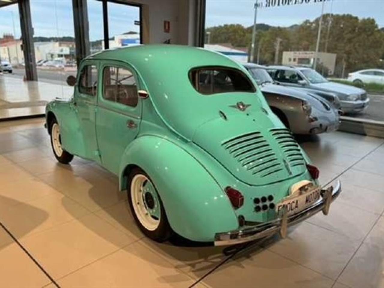 1957 Renault 4 CV