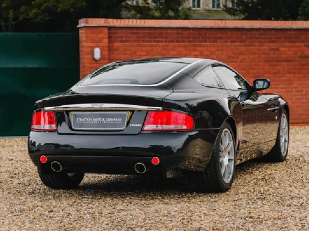 2005 Aston Martin Vanquish V12 Sports Dynamic Pack