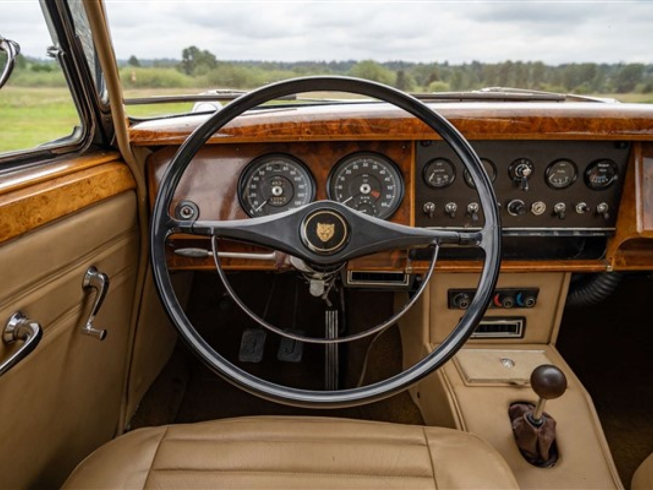 1962 Jaguar Mk II 3.8