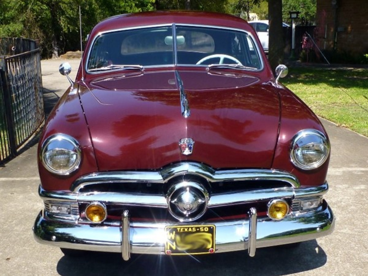 1950 Ford Custom Deluxe