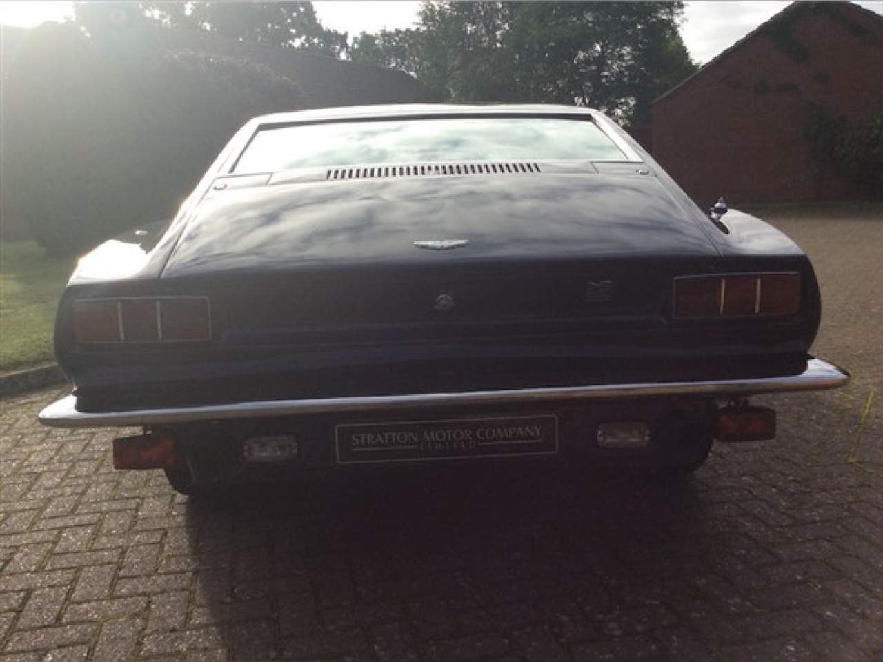 1972 Aston Martin DBS V8