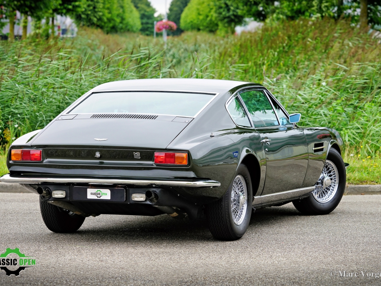 Aston Martin DBS Coupe 5-speed (RHD)