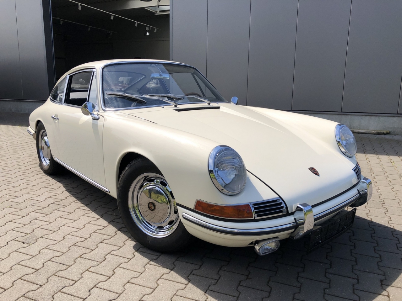 1965 (MY66) Porsche 911 Sunroof Coupe