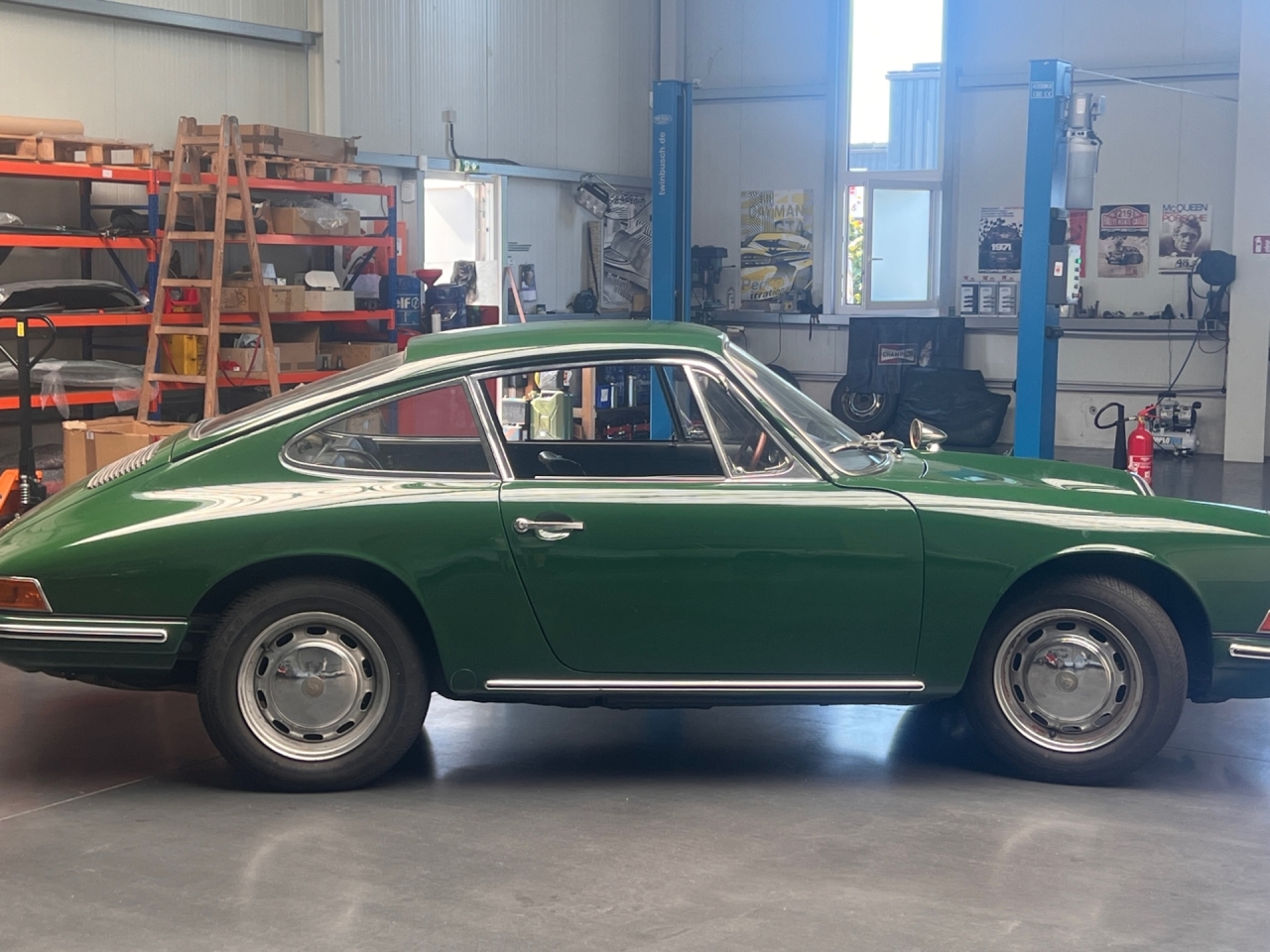 Eaely 1965 Porsche 911 Coupe