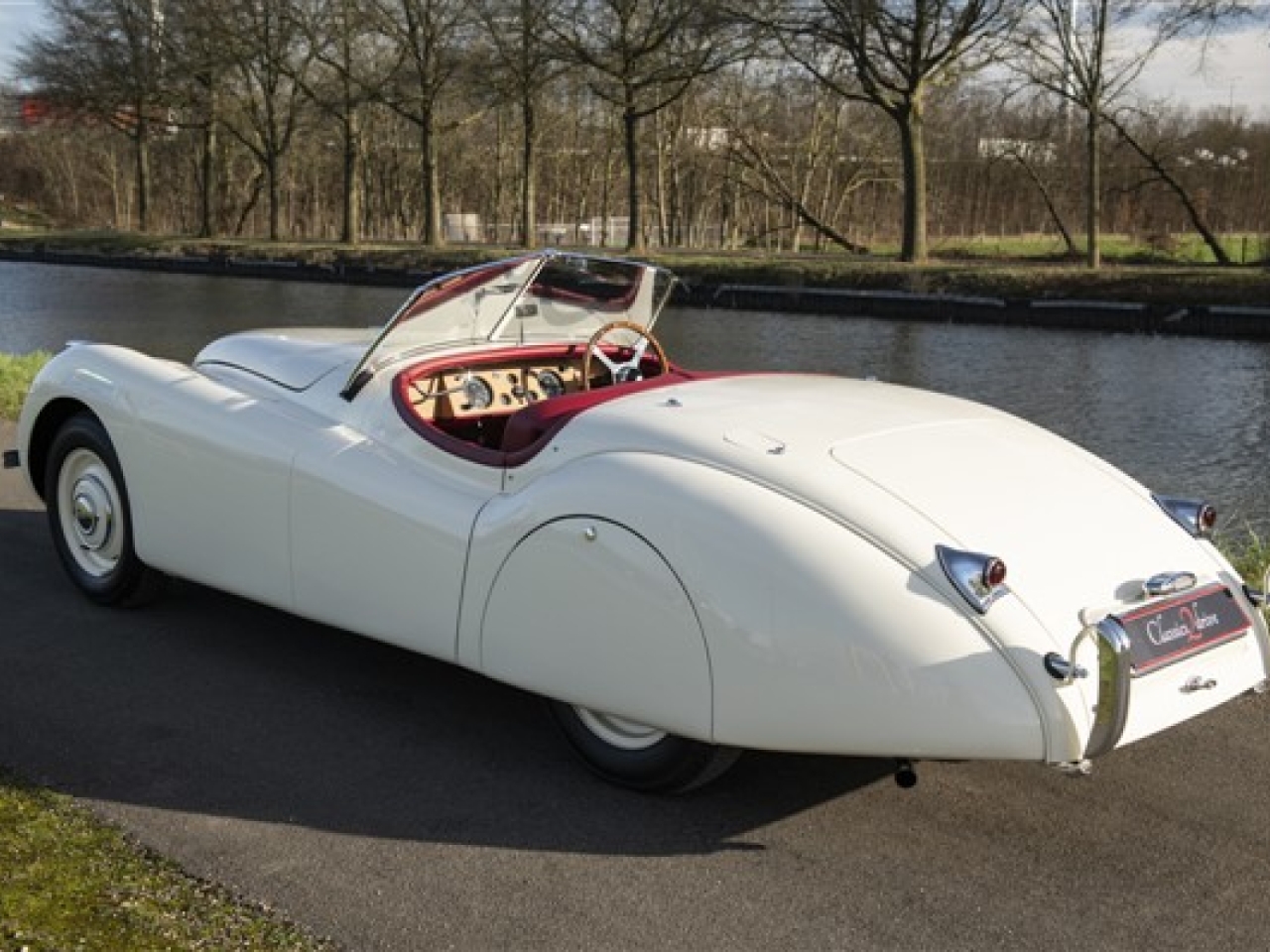 1949 Jaguar XK 120 “ALLOY”