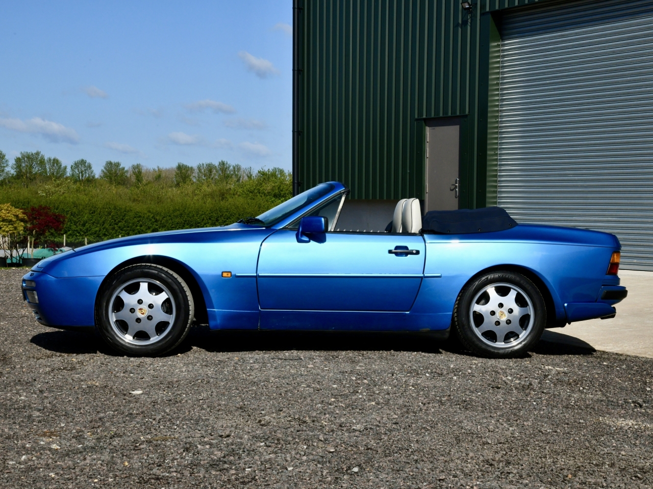 Porsche 944 S2 Convertible