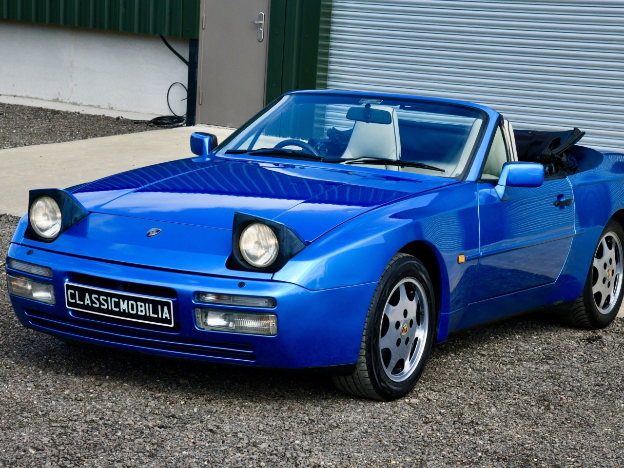 Porsche 944 S2 Convertible