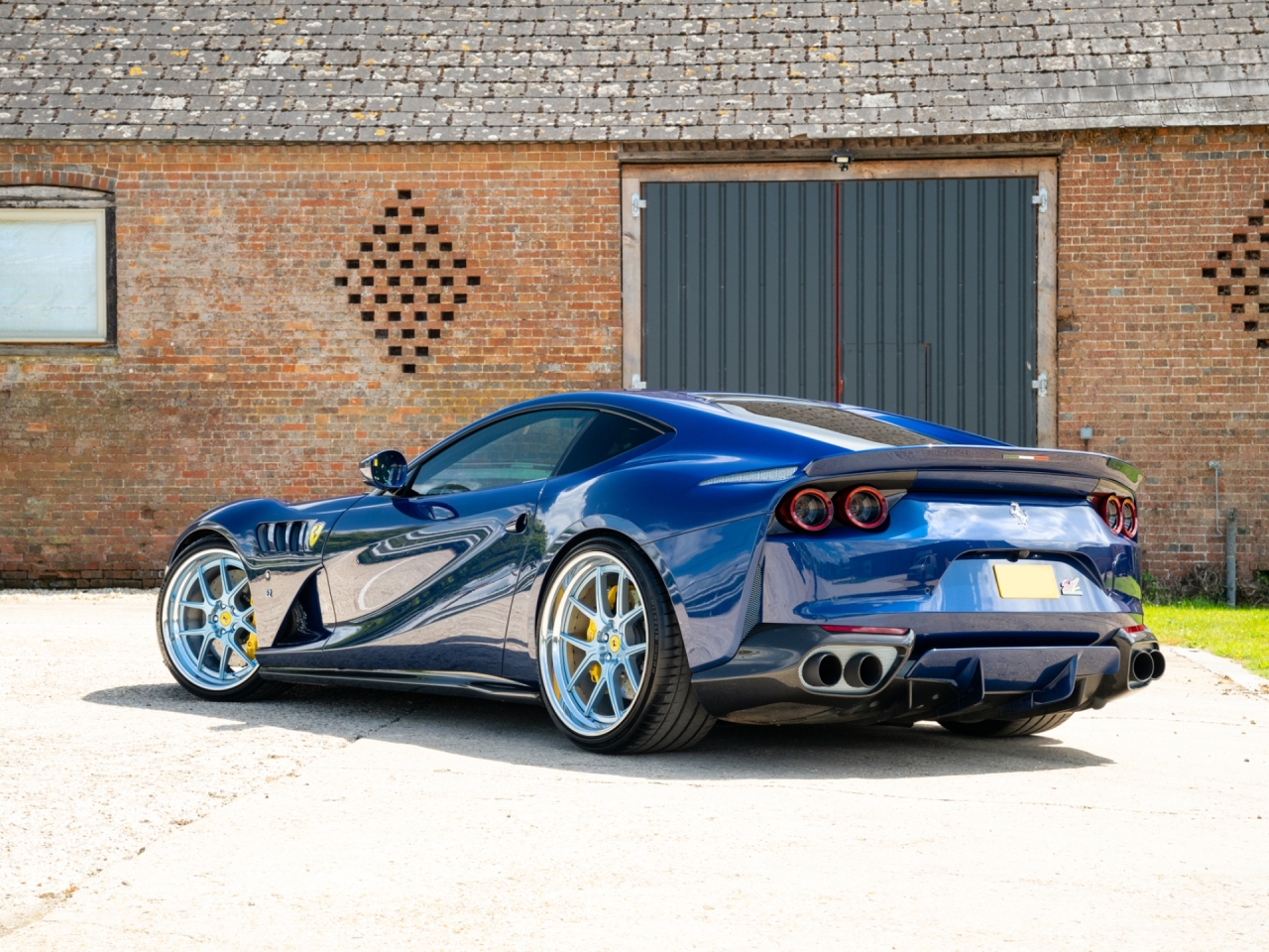 2020 Ferrari 812 Superfast