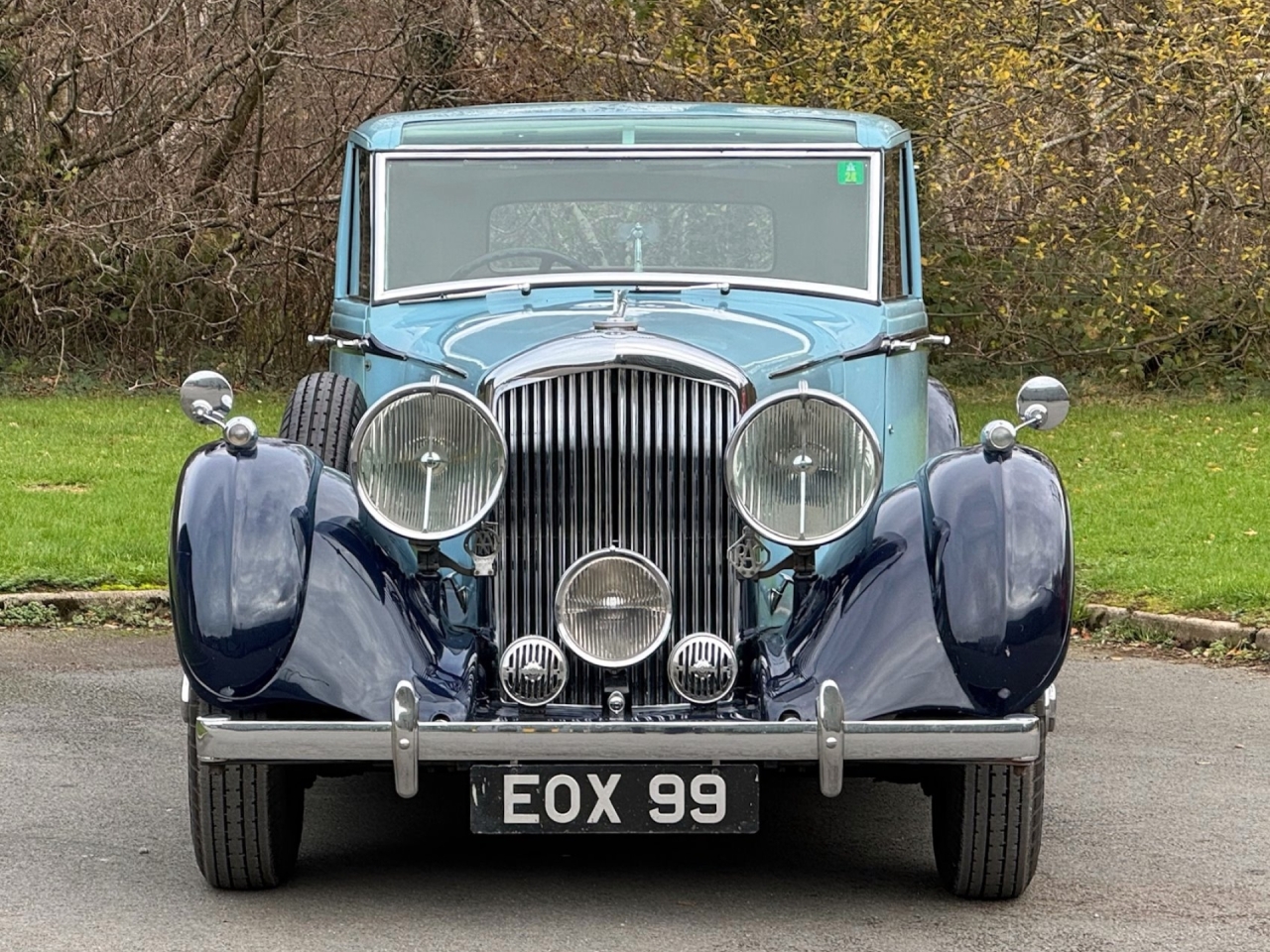 1939 Bentley 4 ¼  Litre Overdrive H.J.Mulliner 'High Vision' Saloon B102MR