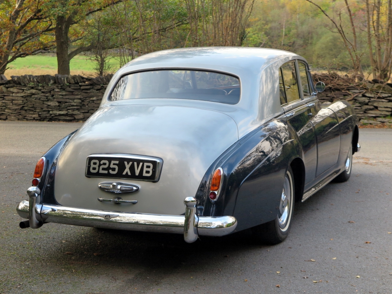 1962 Bentley S2 Four Door Sports Saloon B433DV