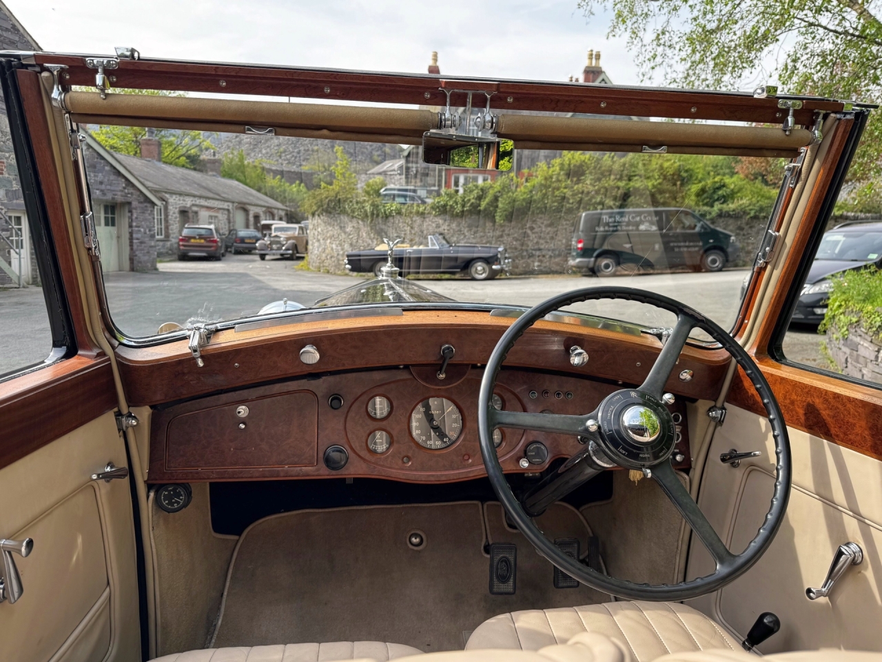 1937 Rolls-Royce Phantom III Barker Sedanca de Ville 3CP186