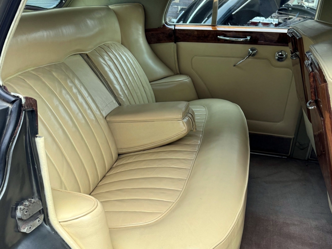 1962 LHD Bentley S3 Four Door Sports Saloon B92LCN