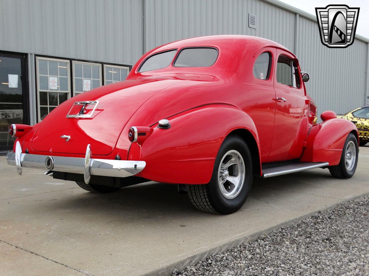 1938 Pontiac Deluxe