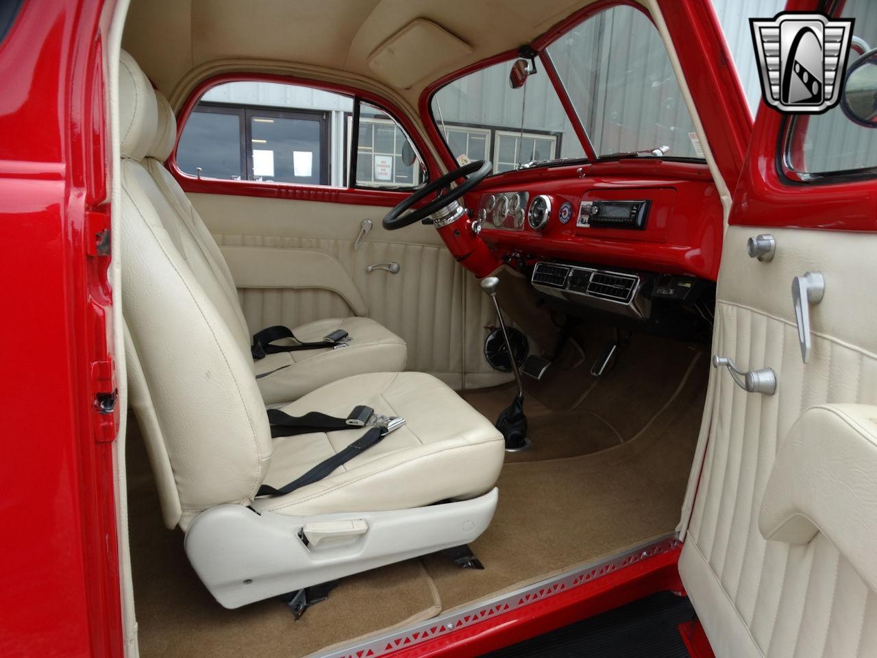 1938 Pontiac Deluxe