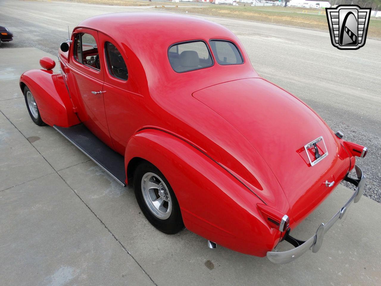 1938 Pontiac Deluxe